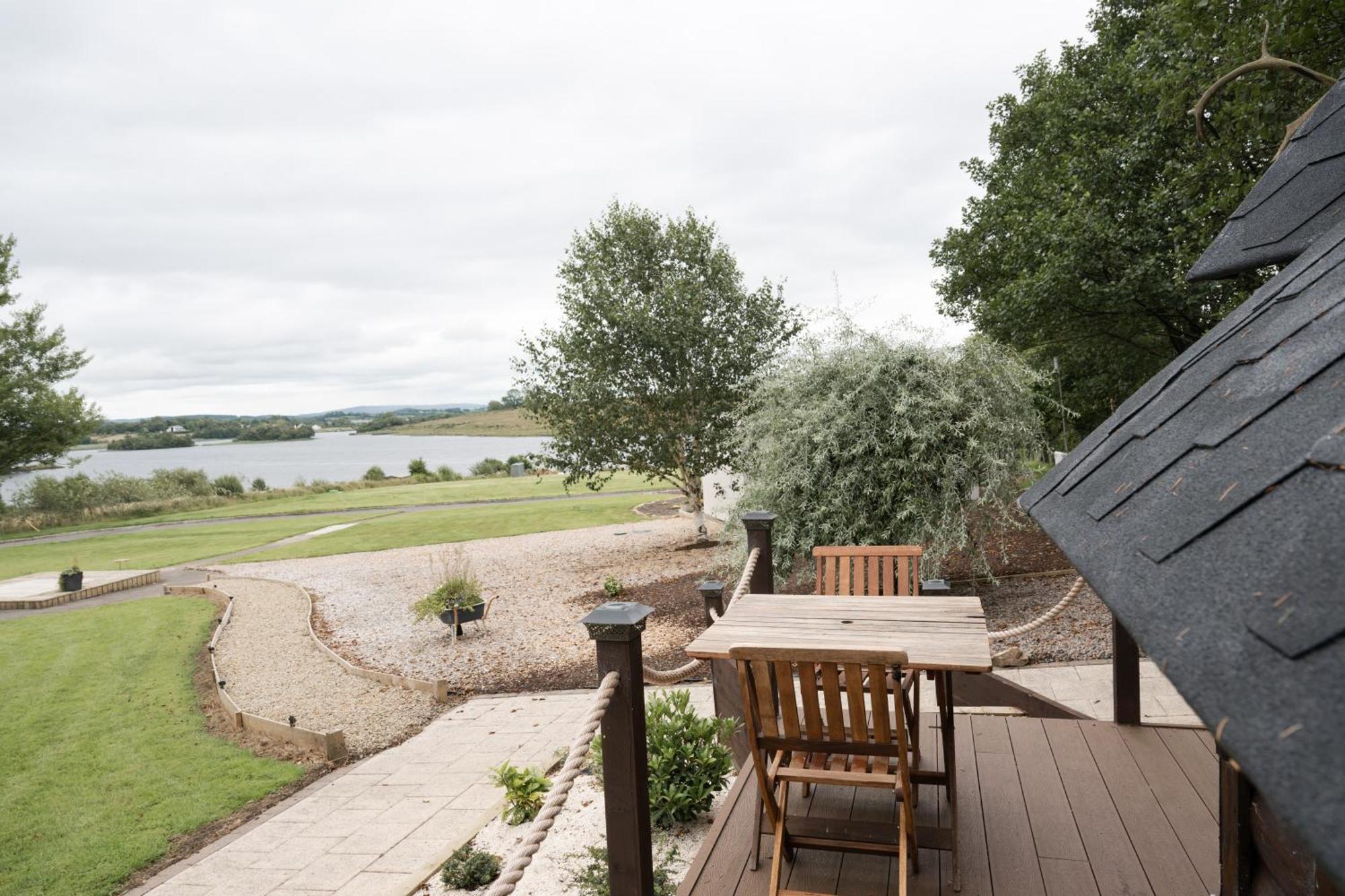 Lakescape - Waterfront Self- Catering Cabins Ενισκίλεν Εξωτερικό φωτογραφία